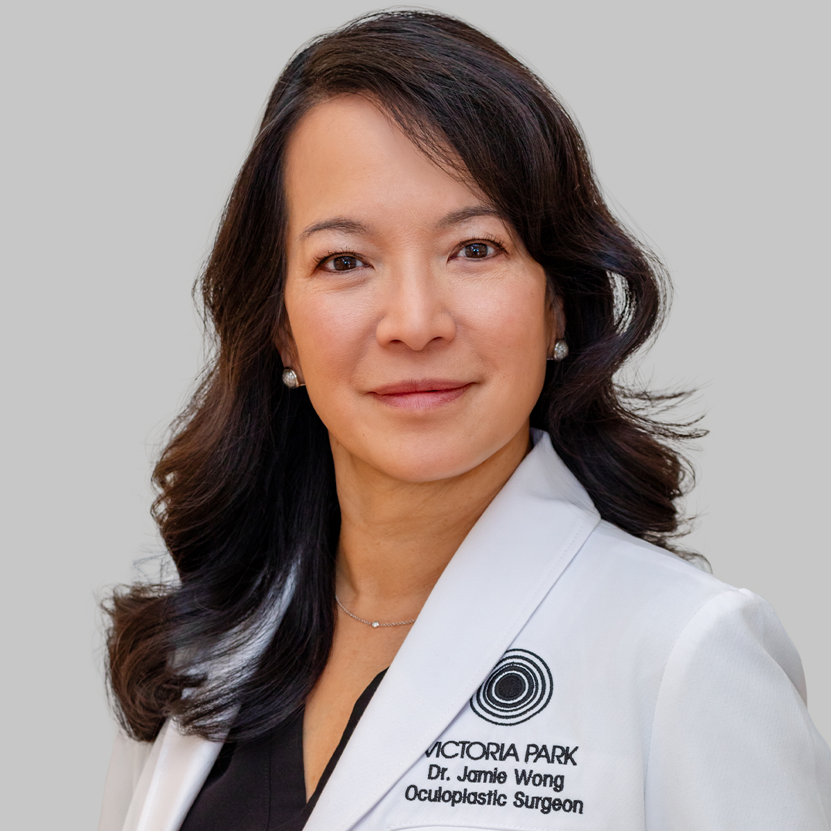 DR. JAMIE WONG OPHTHALMOLOGIST IN DOWNTOWN MONTREAL