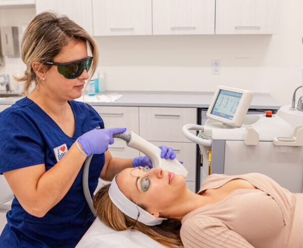 What Is an IPL Photofacial and How Does It Work?